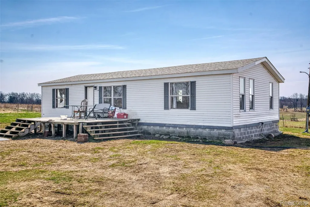 12459 Earl Road Henrietta Township MI 49285