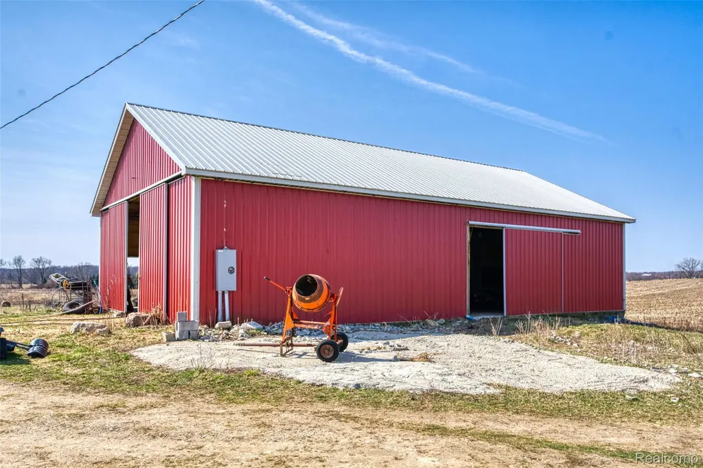 12459 Earl Road Henrietta Township MI 49285