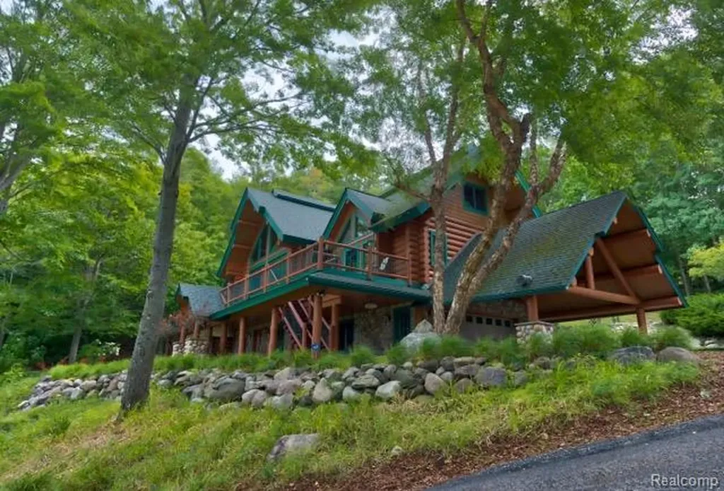 1189 Ridgeline Drive Boyne Valley Township MI 49712