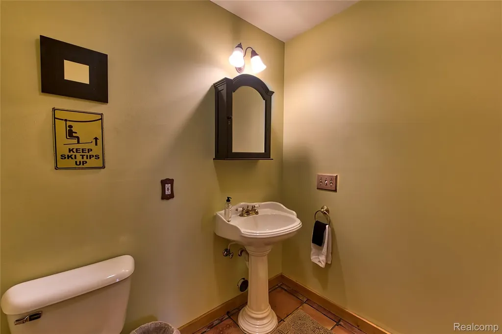 1189 Ridgeline Drive Boyne Valley Township MI 49712