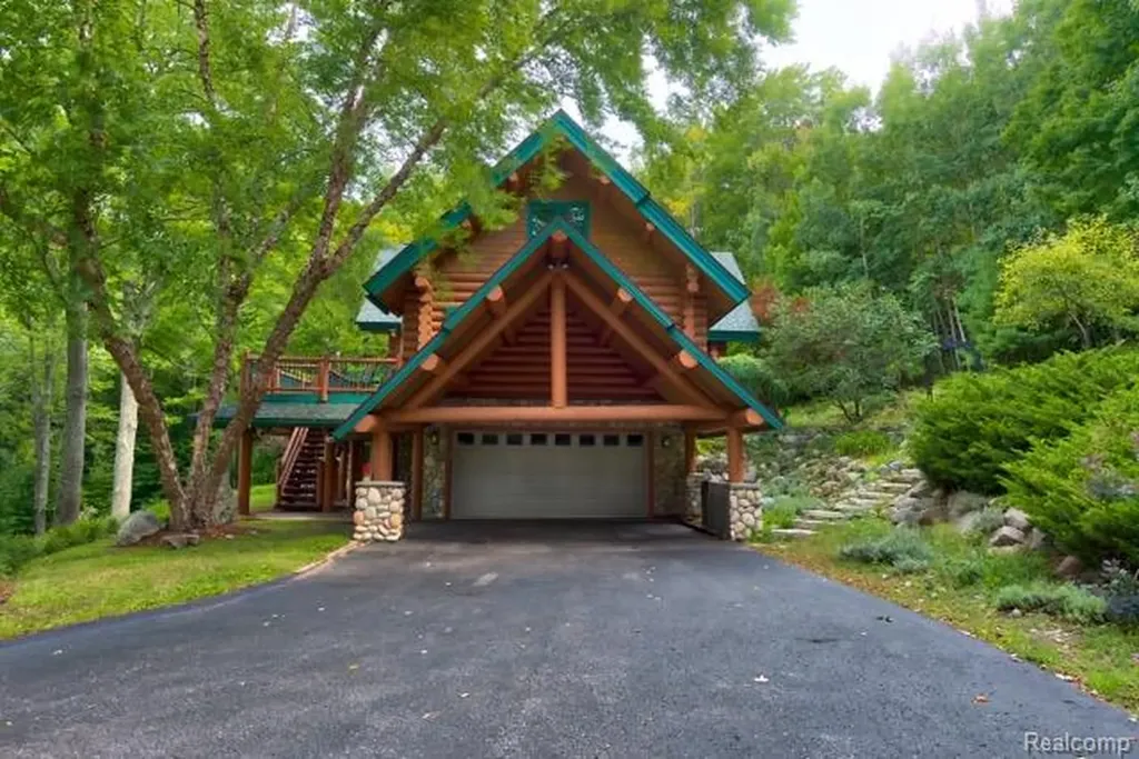 1189 Ridgeline Drive Boyne Valley Township MI 49712