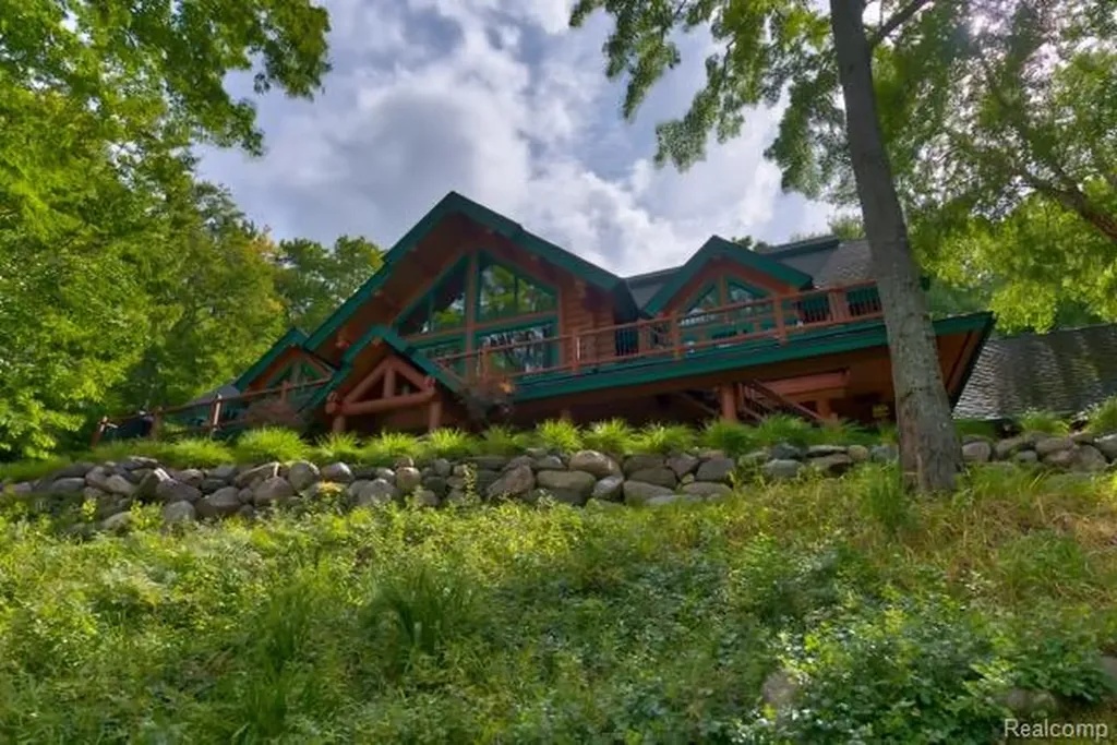 1189 Ridgeline Drive Boyne Valley Township MI 49712
