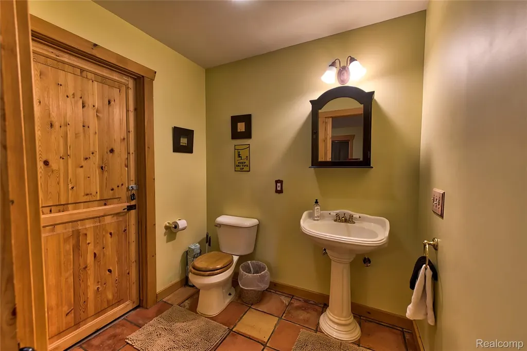 1189 Ridgeline Drive Boyne Valley Township MI 49712