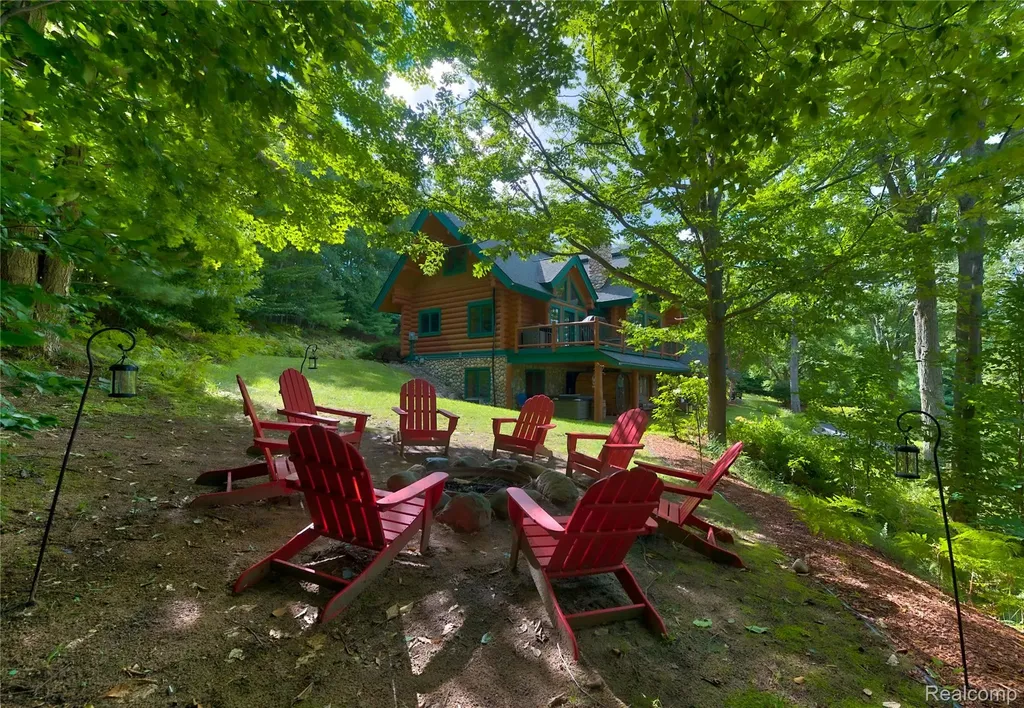 1189 Ridgeline Drive Boyne Valley Township MI 49712
