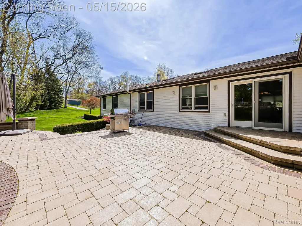 3720 E Clarkston Road Oakland Charter Township MI 48363