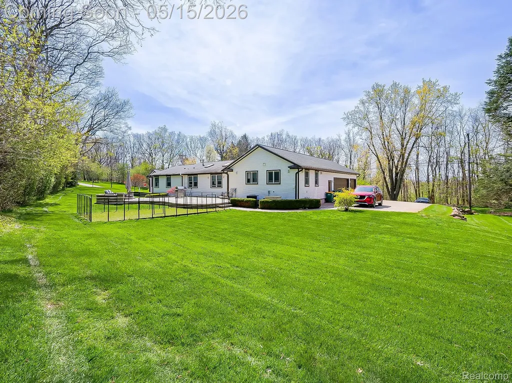 3720 E Clarkston Road Oakland Charter Township MI 48363