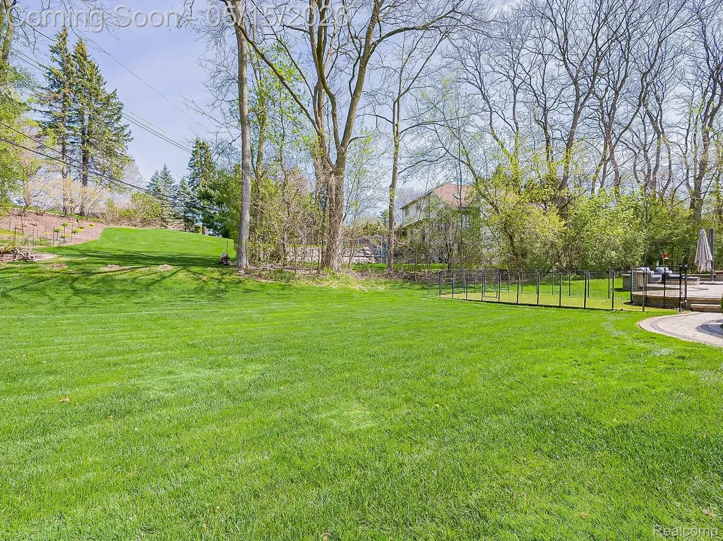 3720 E Clarkston Road Oakland Charter Township MI 48363