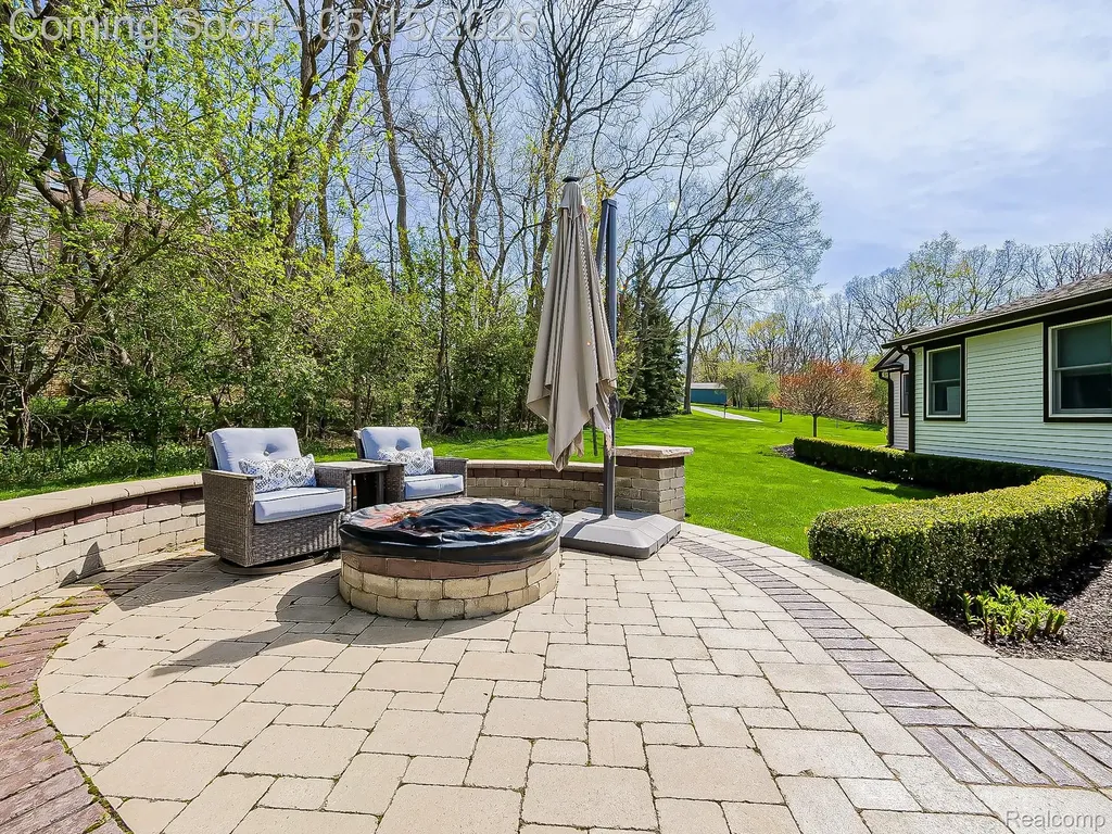 3720 E Clarkston Road Oakland Charter Township MI 48363