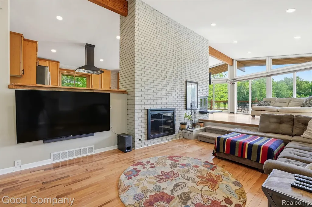 5130 Seymour Lake Road Brandon Charter Township MI 48371