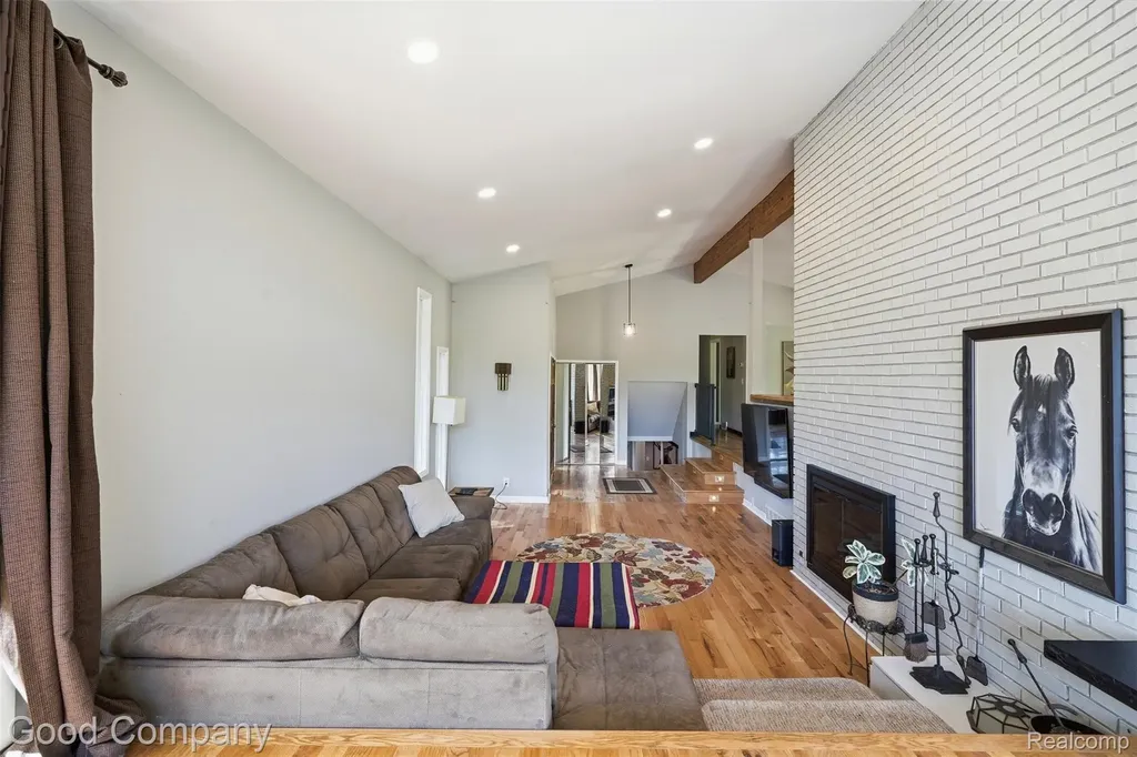 5130 Seymour Lake Road Brandon Charter Township MI 48371