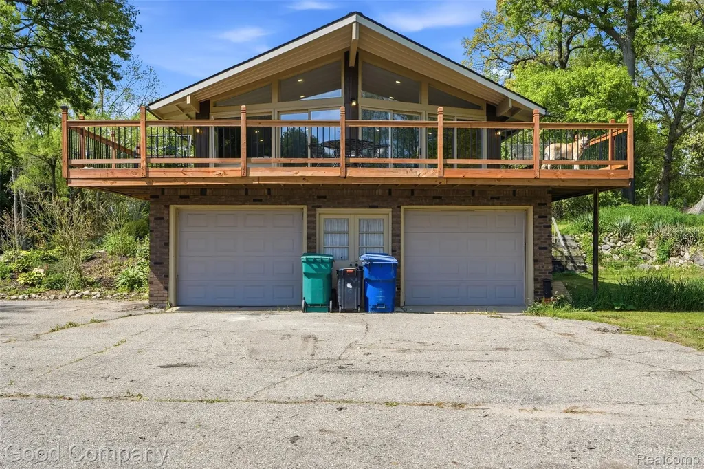 5130 Seymour Lake Road Brandon Charter Township MI 48371