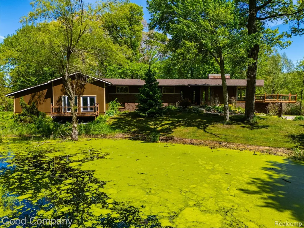 5130 Seymour Lake Road Brandon Charter Township MI 48371