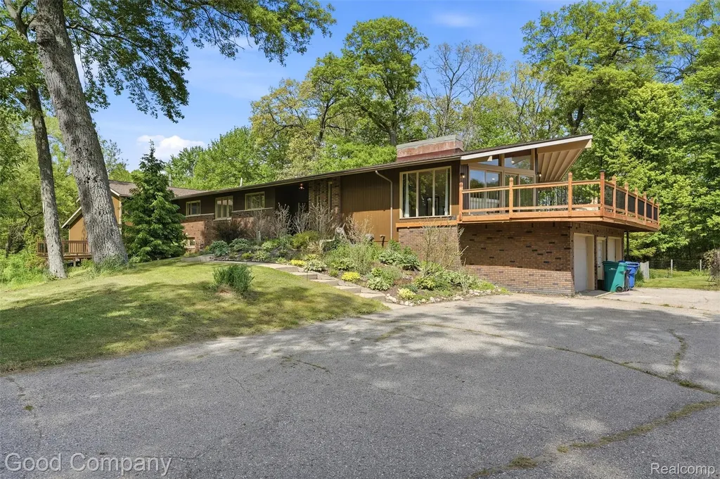 5130 Seymour Lake Road Brandon Charter Township MI 48371