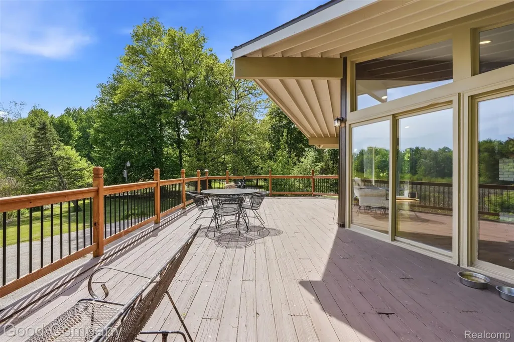 5130 Seymour Lake Road Brandon Charter Township MI 48371