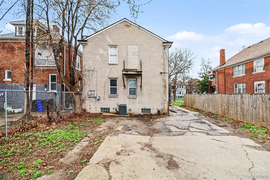 2241-2243 Clairmount Avenue Detroit City MI 48206