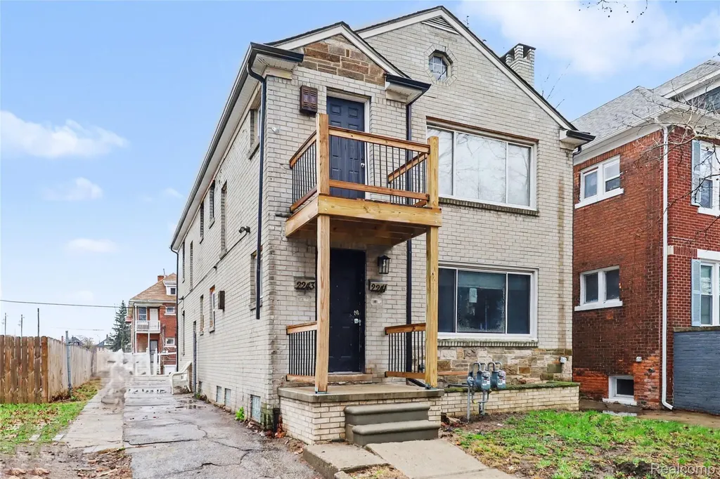 2241-2243 Clairmount Avenue Detroit City MI 48206