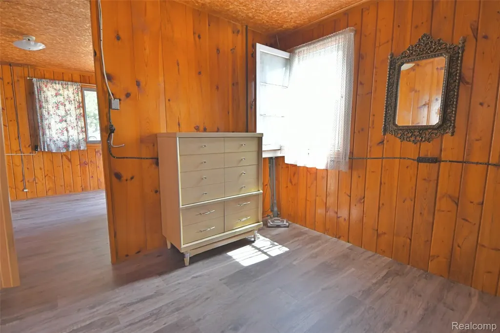 1865 Mullet Avenue Richfield Township MI 48656