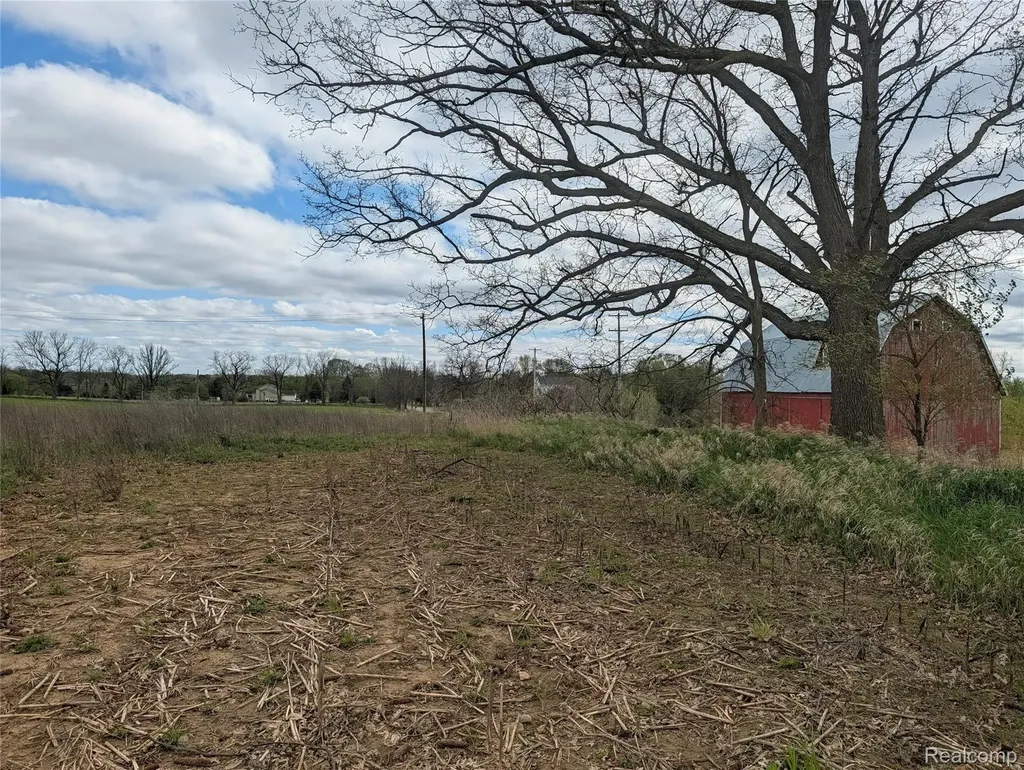 Parcel E Hogan Road Fenton Charter Township MI 48451