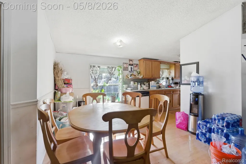 2905 S Plain Road Wells Township MI 48723