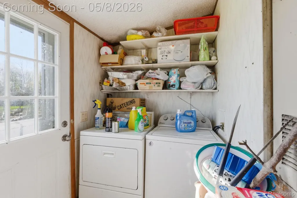 2905 S Plain Road Wells Township MI 48723