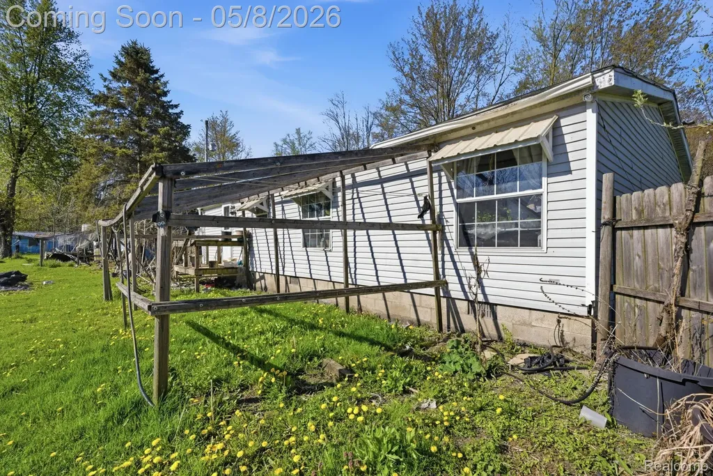 2905 S Plain Road Wells Township MI 48723