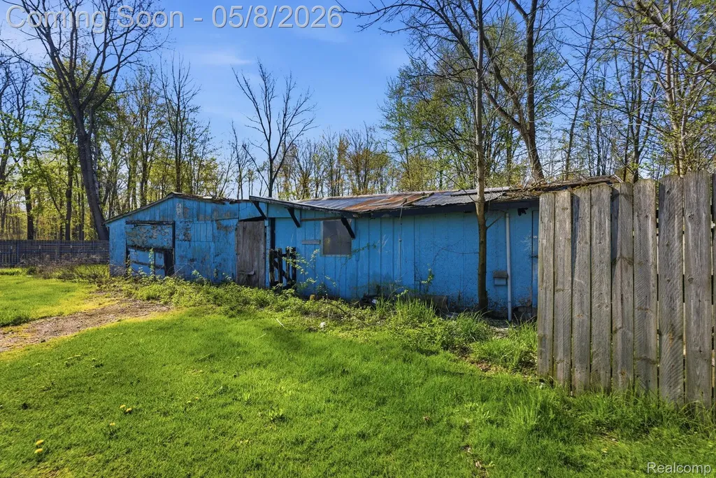 2905 S Plain Road Wells Township MI 48723