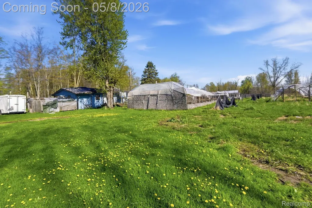 2905 S Plain Road Wells Township MI 48723