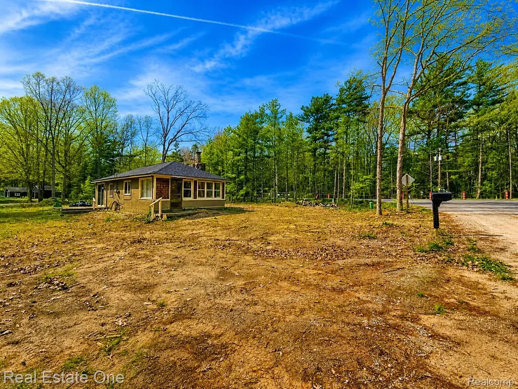 1961 N Beechwood Drive Golden Township MI 49436