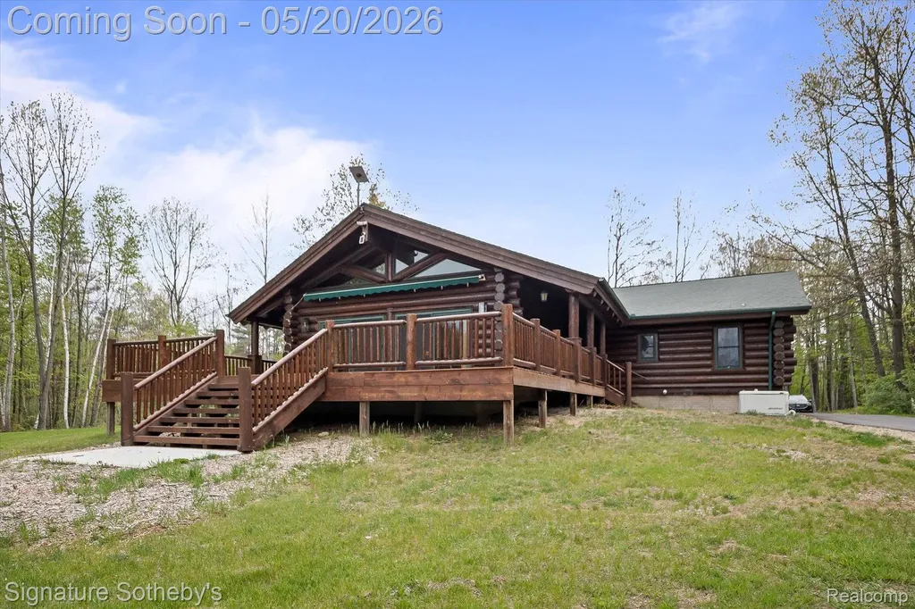 2631 W Blackmore Road Fremont Township MI 48744