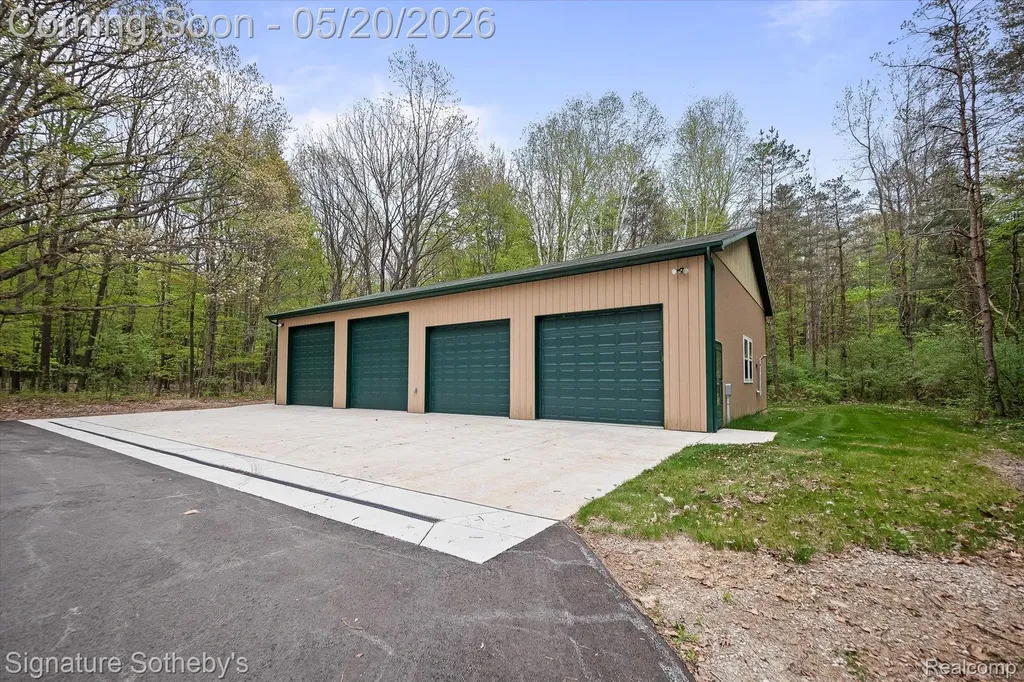 2631 W Blackmore Road Fremont Township MI 48744