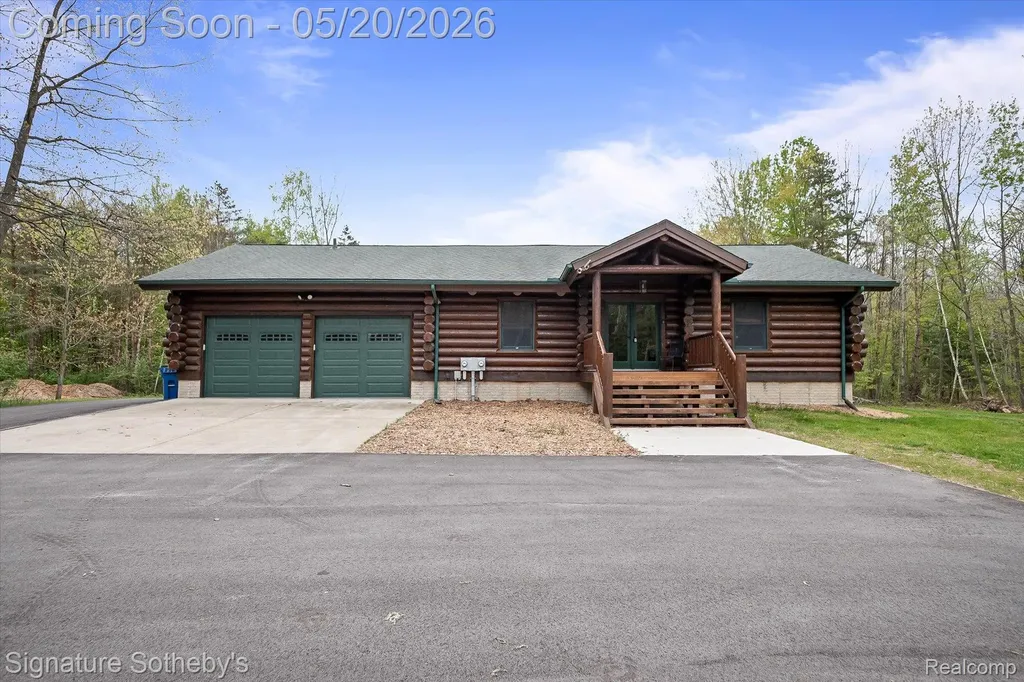 2631 W Blackmore Road Fremont Township MI 48744