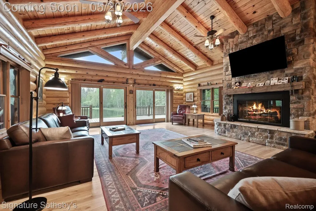 2631 W Blackmore Road Fremont Township MI 48744