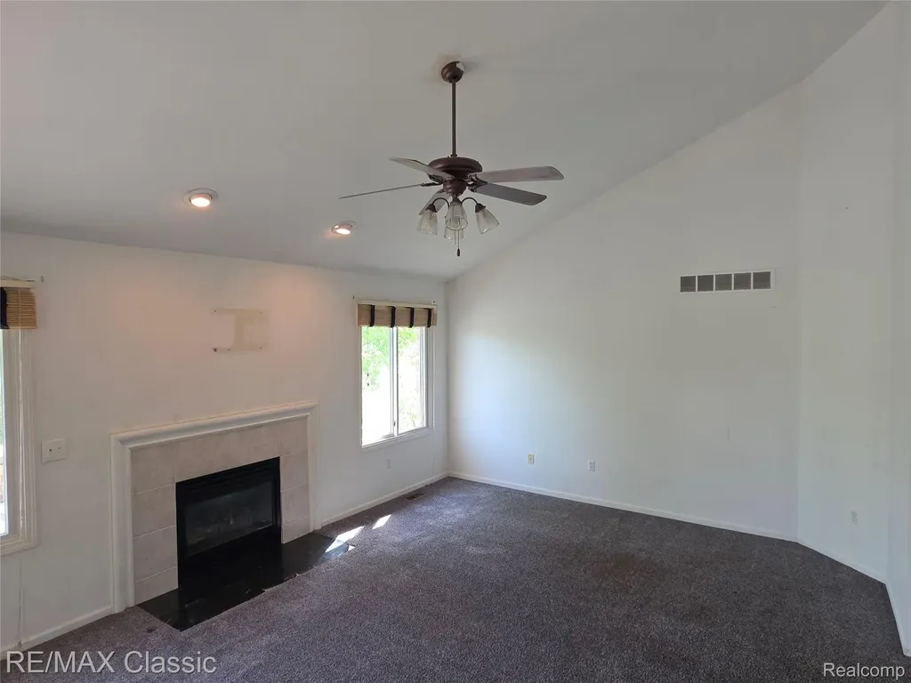 21966 Hunter Circle S Taylor City MI 48180