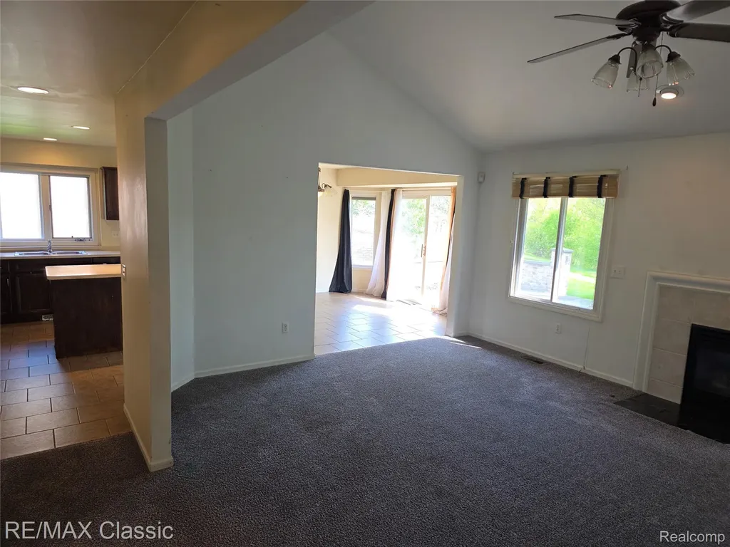 21966 Hunter Circle S Taylor City MI 48180