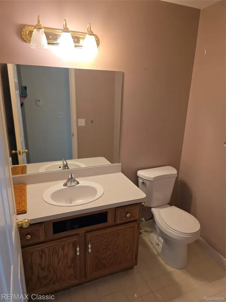 21966 Hunter Circle S Taylor City MI 48180