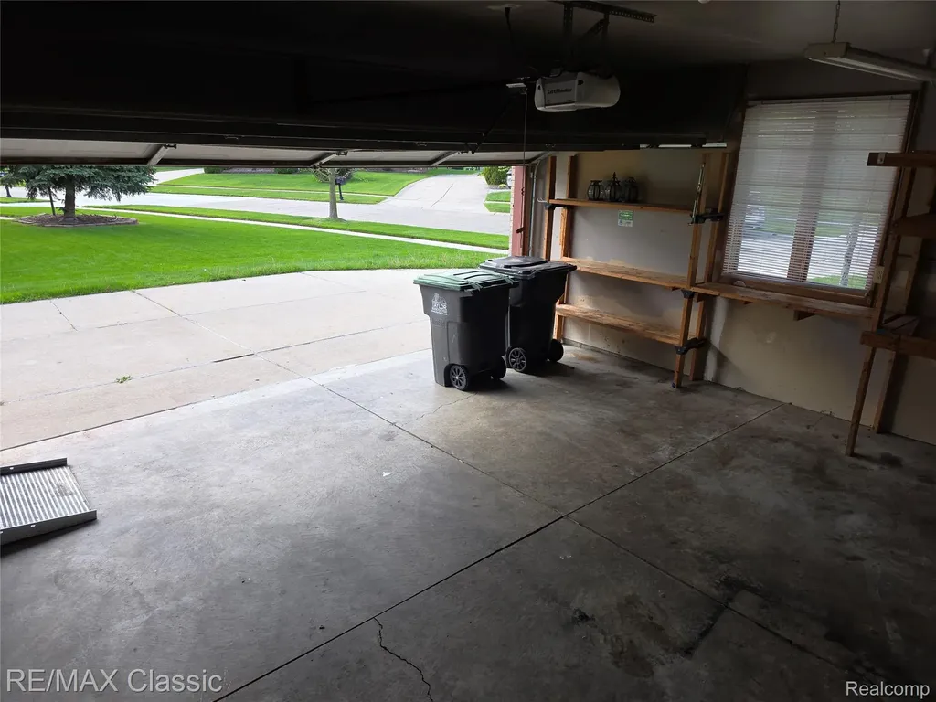 21966 Hunter Circle S Taylor City MI 48180
