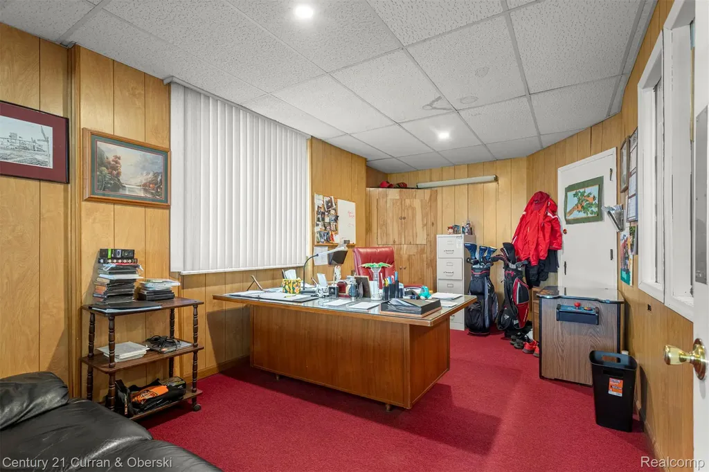 6632 W Fort Street Detroit City MI 48209