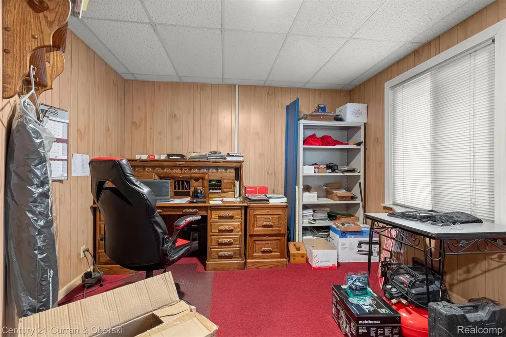 6632 W Fort Street Detroit City MI 48209