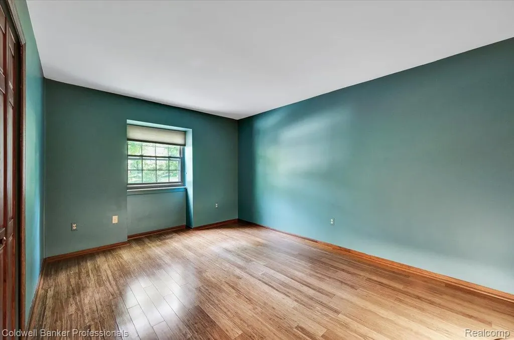 8873 Nepahwin Drive Independence Charter Township MI 48348