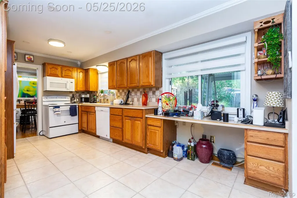 42928 Versailles Road Canton Charter Township MI 48187
