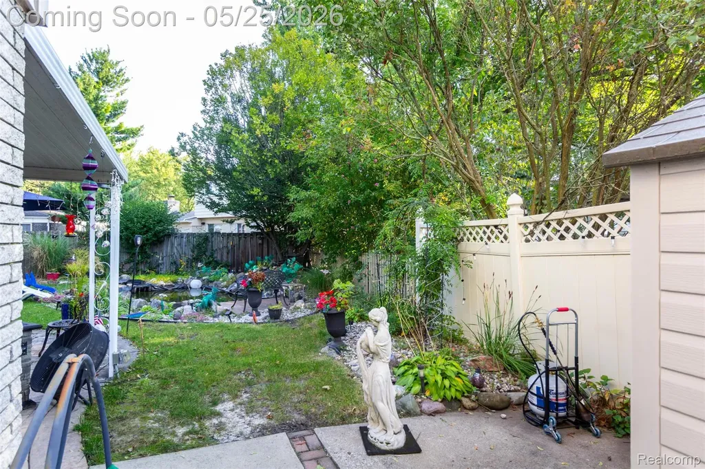42928 Versailles Road Canton Charter Township MI 48187