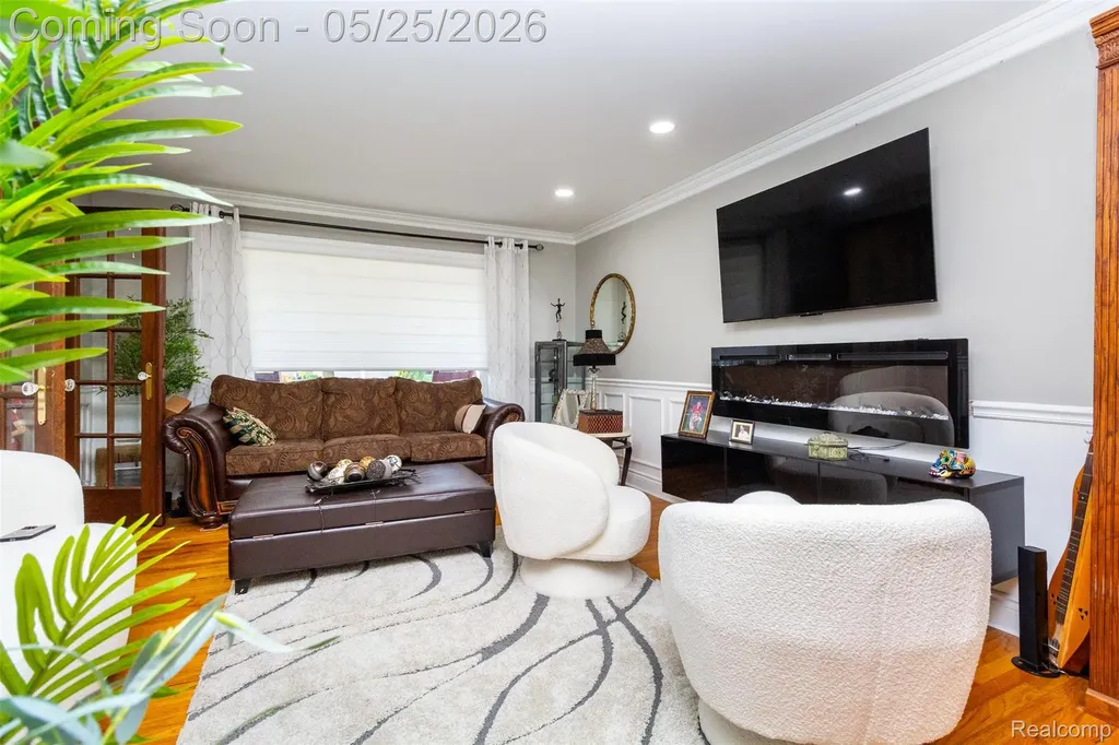 42928 Versailles Road Canton Charter Township MI 48187