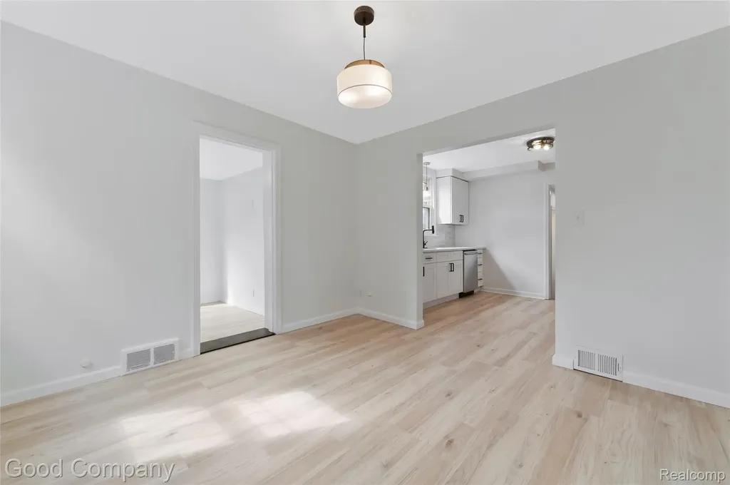 13517 Pembroke Avenue Detroit City MI 48235