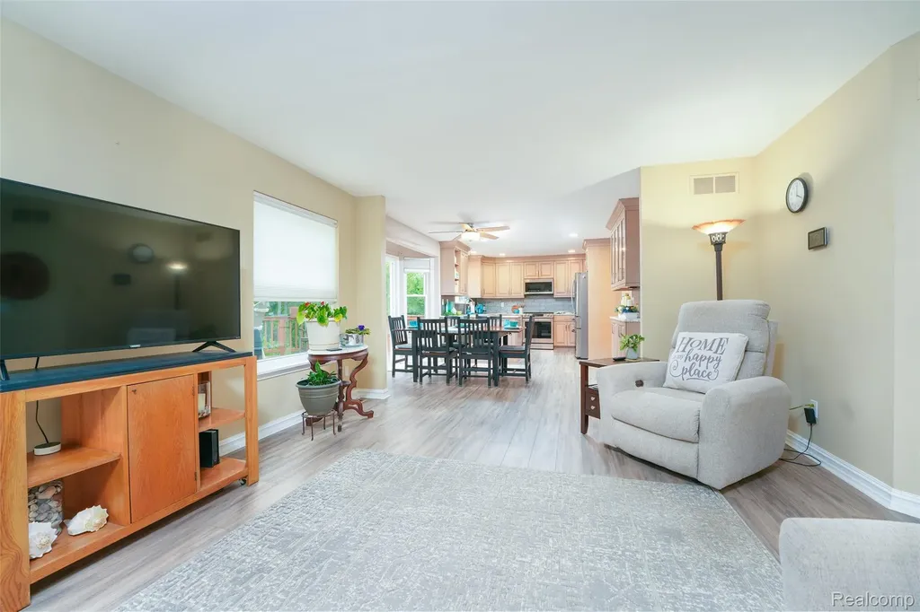 25929 Clark Novi City MI 48375