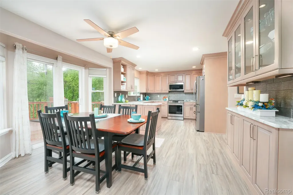 25929 Clark Novi City MI 48375