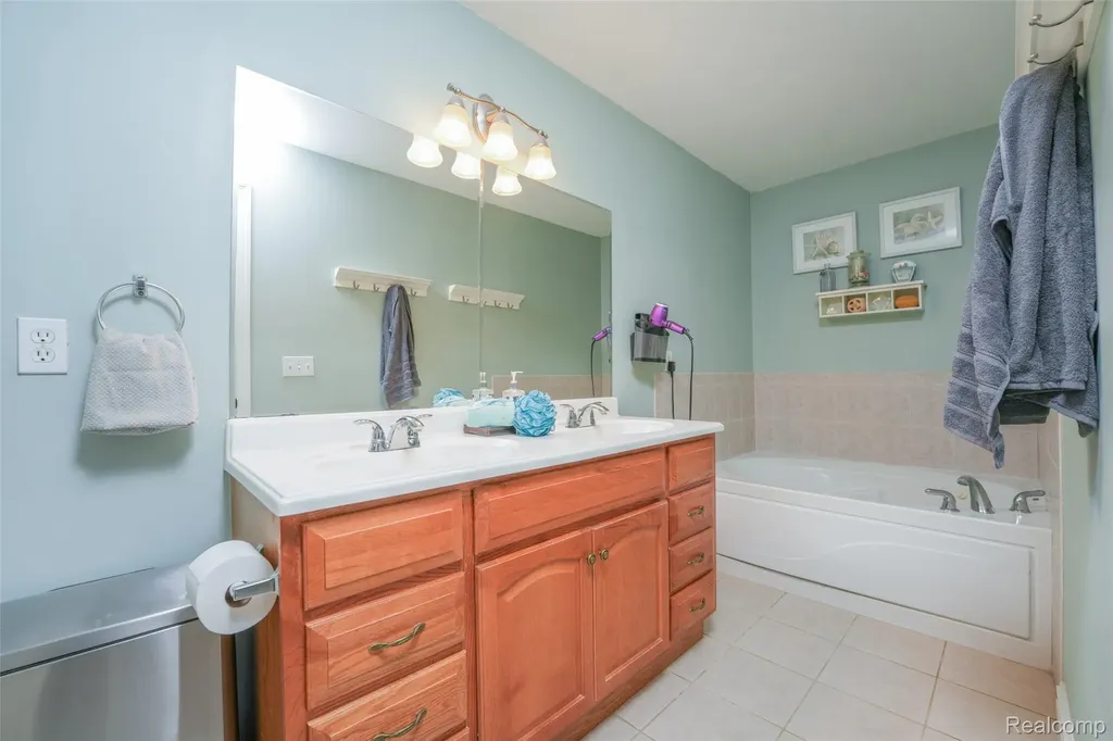 25929 Clark Novi City MI 48375