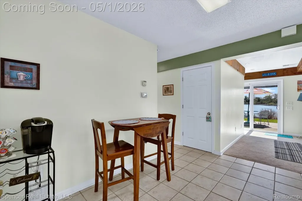 604 Gaffney Highland Charter Township MI 48356