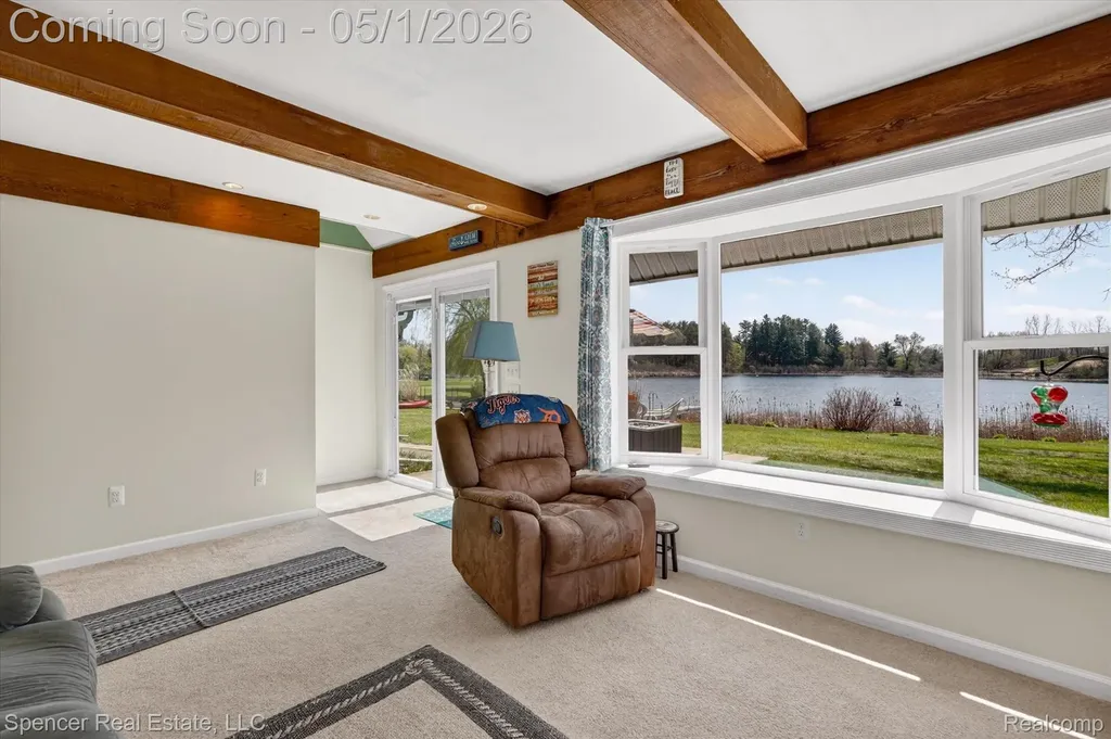 604 Gaffney Highland Charter Township MI 48356
