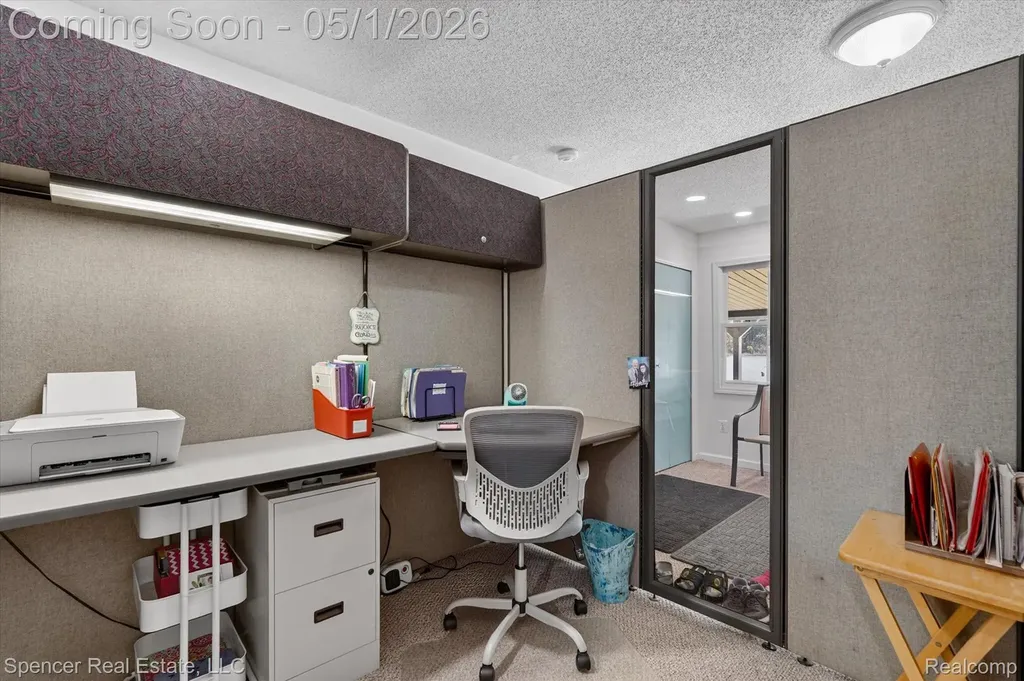 604 Gaffney Highland Charter Township MI 48356