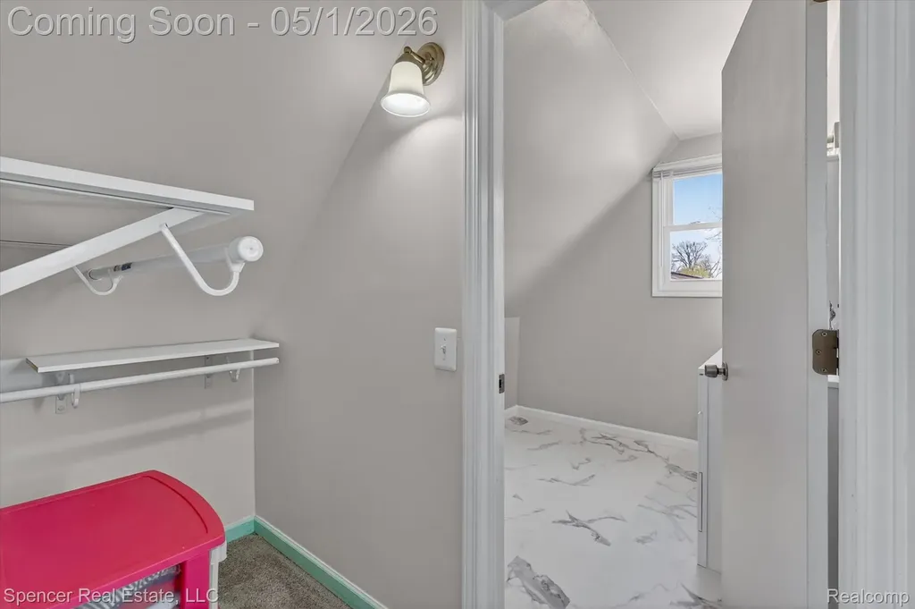604 Gaffney Highland Charter Township MI 48356